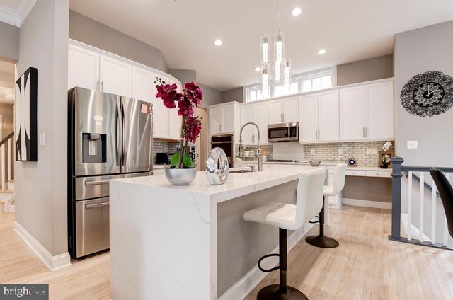 13137 CLARKSBURG SQUARE RD, Clarksburg, MD 20871