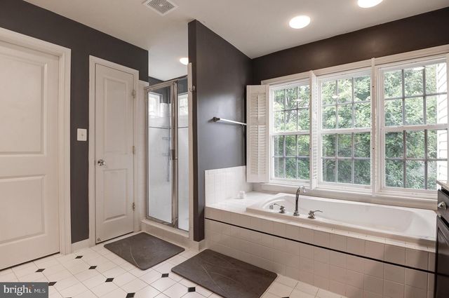 13137 CLARKSBURG SQUARE RD, Clarksburg, MD 20871