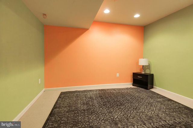 13137 CLARKSBURG SQUARE RD, Clarksburg, MD 20871