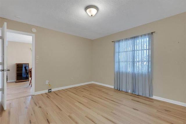 4574 MOHICAN 151, Sarasota, FL 34233