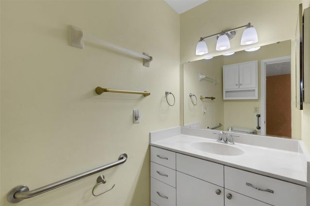 4574 MOHICAN 151, Sarasota, FL 34233