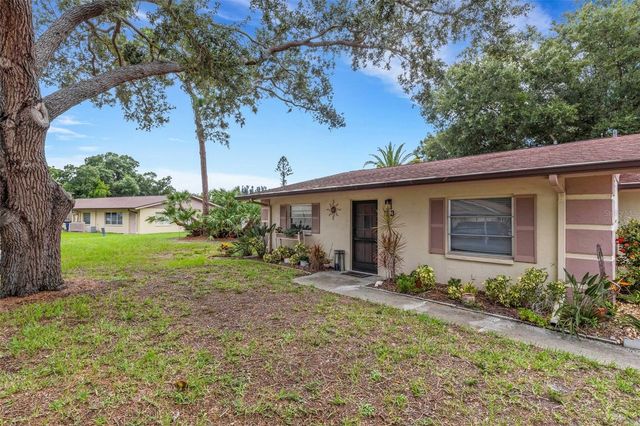 4574 MOHICAN 151, Sarasota, FL 34233