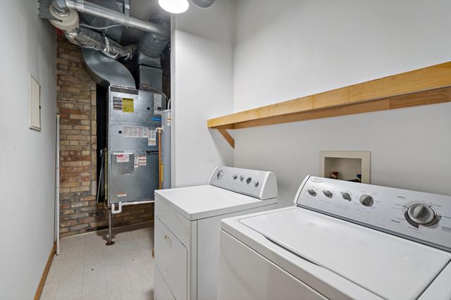 519 S 9th Street S 1, Minneapolis, MN 55404