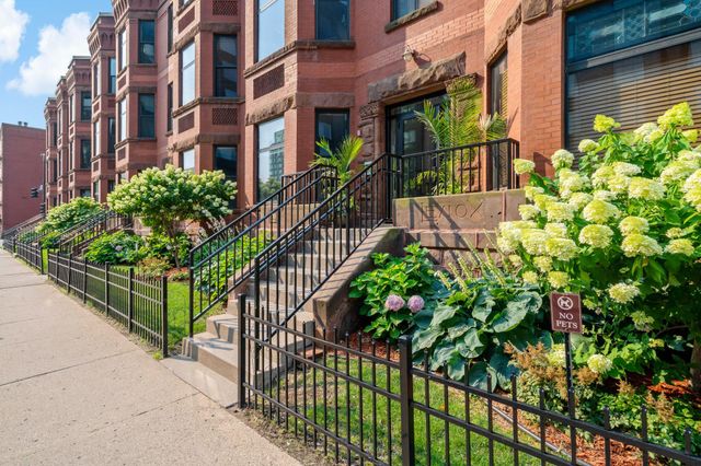 519 S 9th Street S 1, Minneapolis, MN 55404