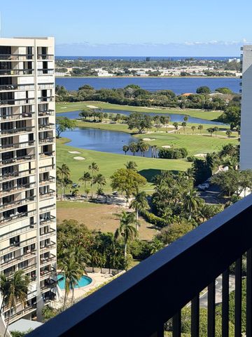 2425 Presidential Way Ph2, West Palm Beach, FL 33401