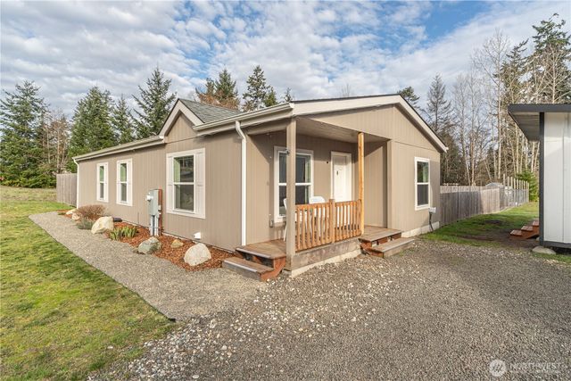 32 N Victory Avenue, Port Townsend, WA 98368