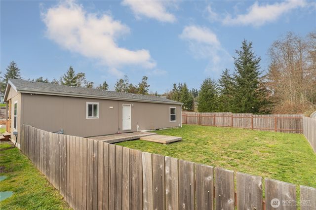 32 N Victory Avenue, Port Townsend, WA 98368