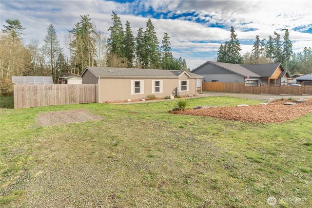 32 N Victory Avenue, Port Townsend, WA 98368