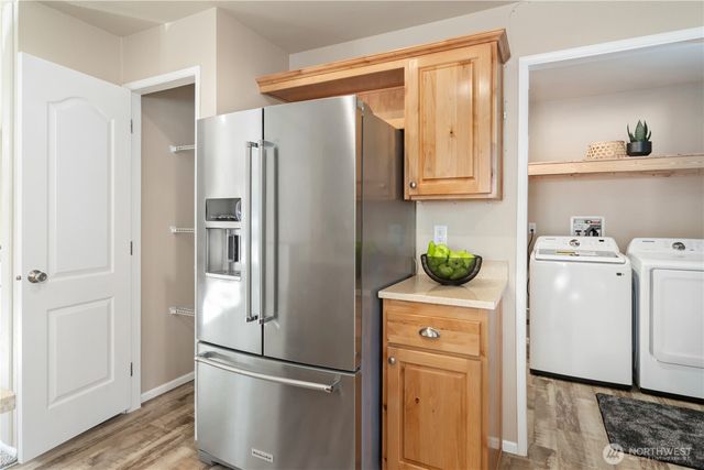 32 N Victory Avenue, Port Townsend, WA 98368