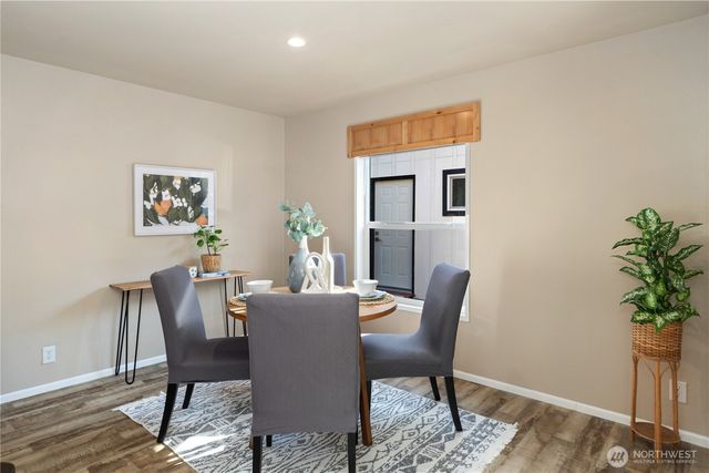 32 N Victory Avenue, Port Townsend, WA 98368