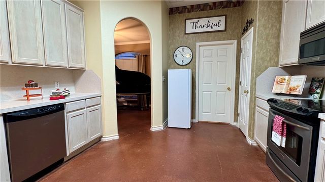 5906 Lindenwood Dr, Corpus Christi, TX 78414