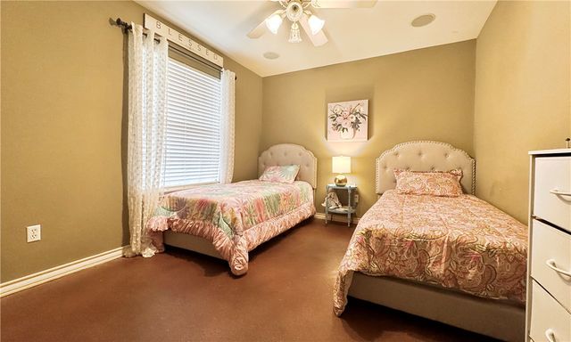 5906 Lindenwood Dr, Corpus Christi, TX 78414