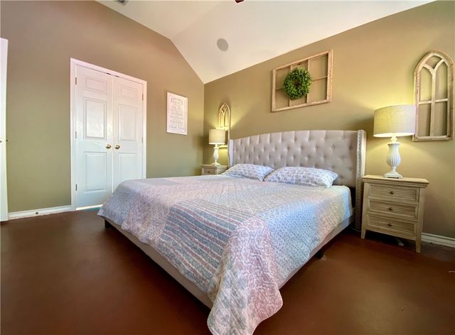 5906 Lindenwood Dr, Corpus Christi, TX 78414
