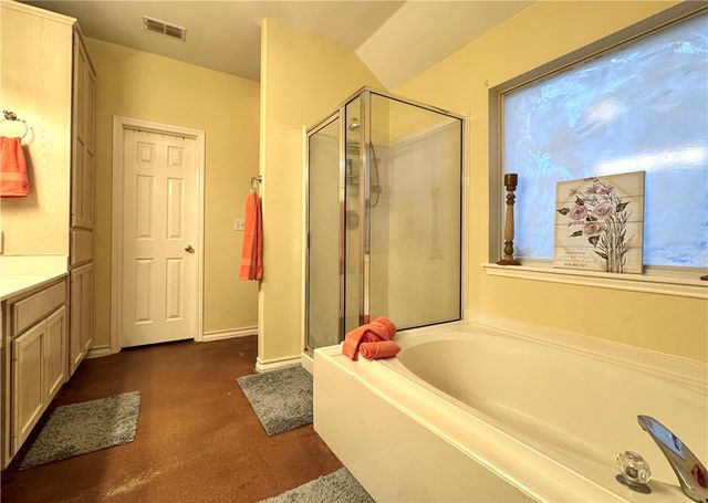 5906 Lindenwood Dr, Corpus Christi, TX 78414