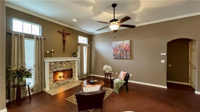 5906 Lindenwood Dr, Corpus Christi, TX 78414