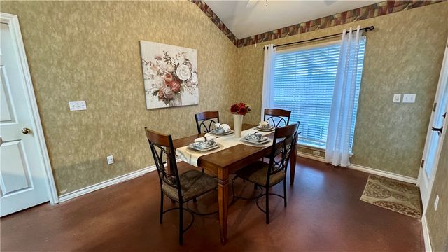 5906 Lindenwood Dr, Corpus Christi, TX 78414