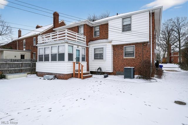 2416 Fenwood Road, University Heights, OH 44118