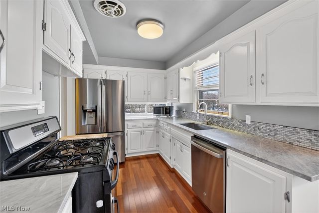 2416 Fenwood Road, University Heights, OH 44118