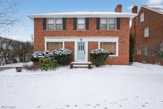 2416 Fenwood Road, University Heights, OH 44118