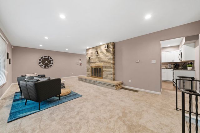 277 S James Road, Columbus, OH 43213