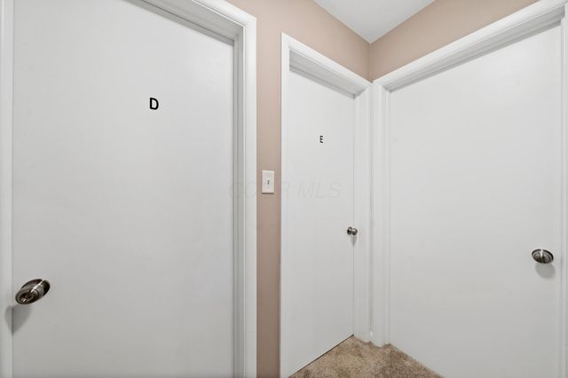 277 S James Road, Columbus, OH 43213