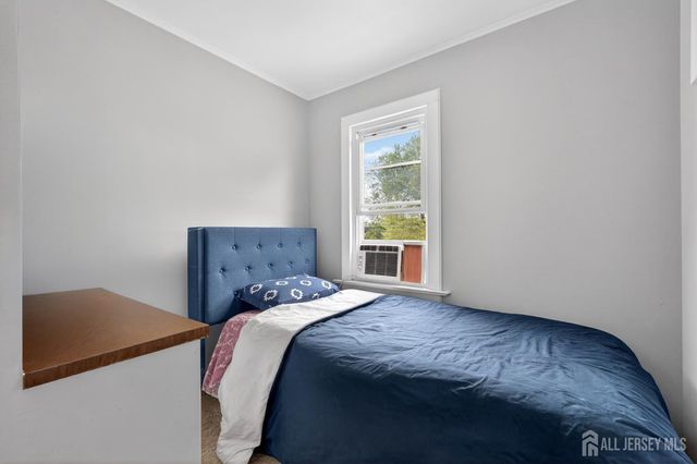 2 Lillian Terrace, Woodbridge Proper, NJ 07095