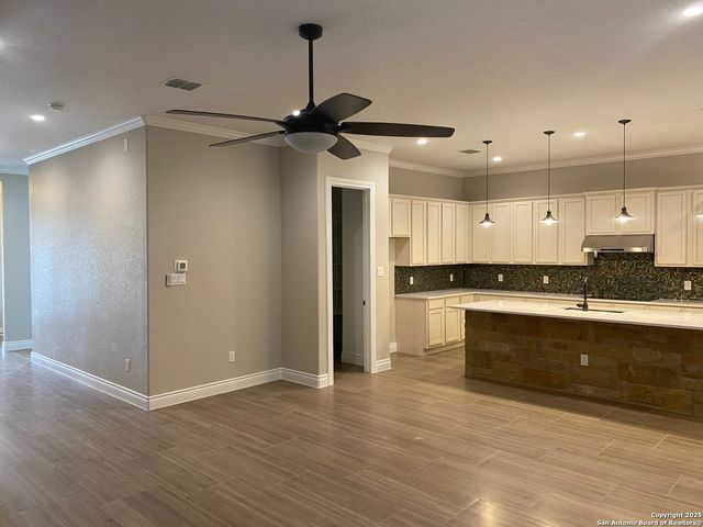 4803 Viewcrest, San Antonio, TX 78217