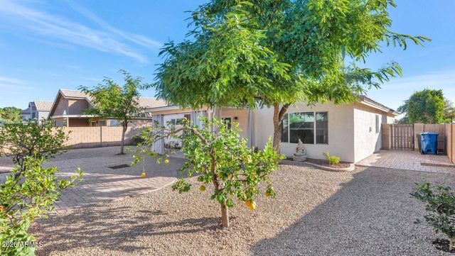 8420 S STEPHANIE Lane, Tempe, AZ 85284