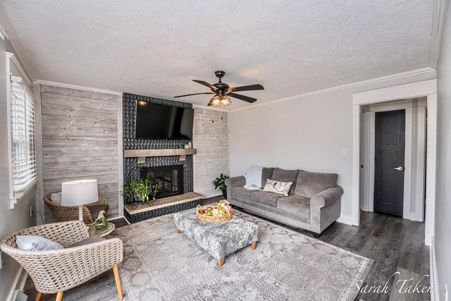 3766 Parkland Avenue SW, Wyoming, MI 49509