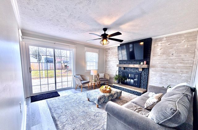 3766 Parkland Avenue SW, Wyoming, MI 49509