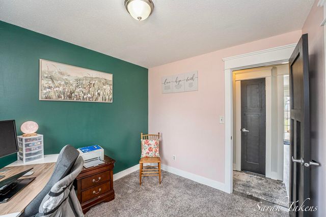 3766 Parkland Avenue SW, Wyoming, MI 49509