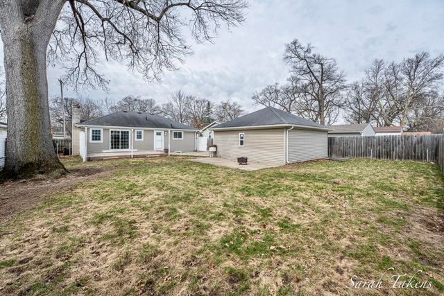3766 Parkland Avenue SW, Wyoming, MI 49509