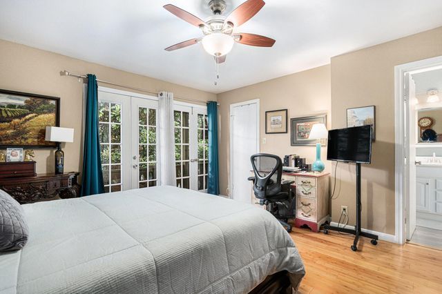 2059 Winrock Boulevard 52, Houston, TX 77057