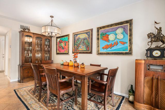 2059 Winrock Boulevard 52, Houston, TX 77057