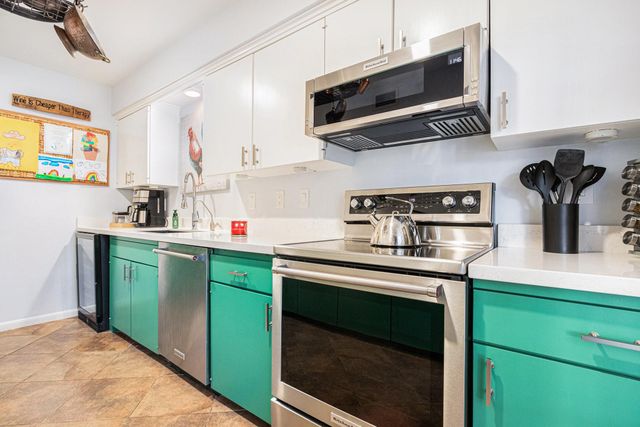 2059 Winrock Boulevard 52, Houston, TX 77057