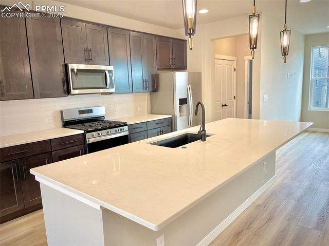 6144 Steele Creek Way, Colorado Springs, CO 80922