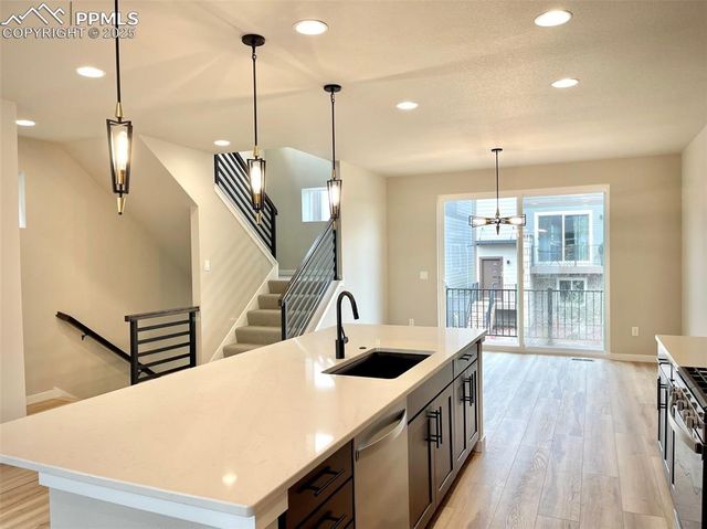 6144 Steele Creek Way, Colorado Springs, CO 80922