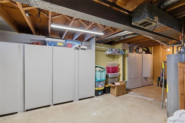 26071 Compson Street, Roseville, MI 48066