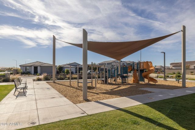 11247 E UNGER Avenue, Mesa, AZ 85212