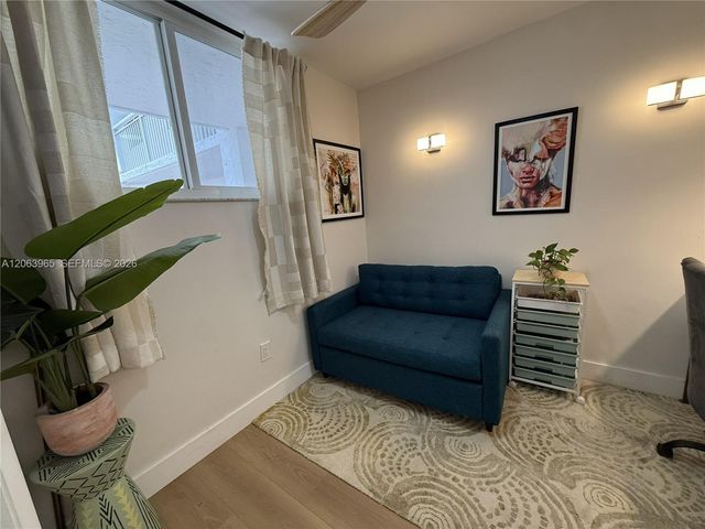 1666 West Ave 305, Miami Beach, FL 33139