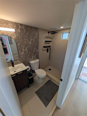 1666 West Ave 305, Miami Beach, FL 33139