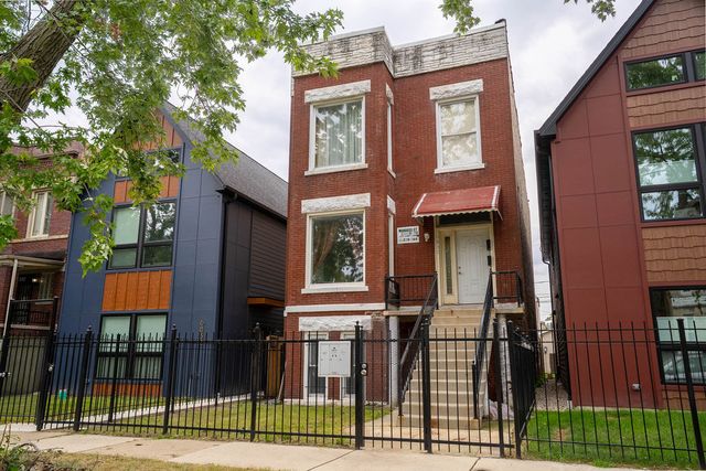 6830 S Langley Avenue, Chicago, IL 60637