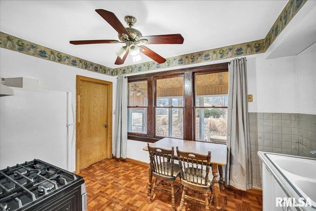 1722 N LOGAN Street, Chillicothe, IL 61523