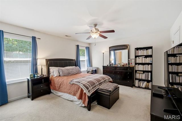 5533 Wavecrest Circle, Cottleville, MO 63304