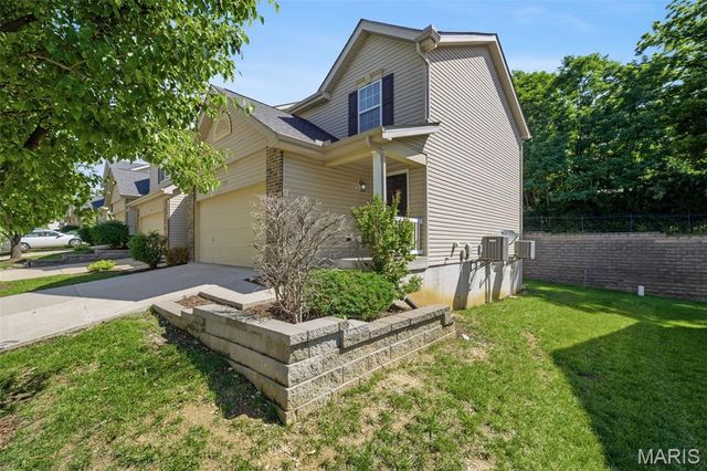 5533 Wavecrest Circle, Cottleville, MO 63304