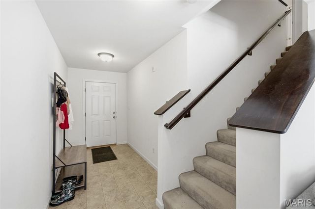 5533 Wavecrest Circle, Cottleville, MO 63304