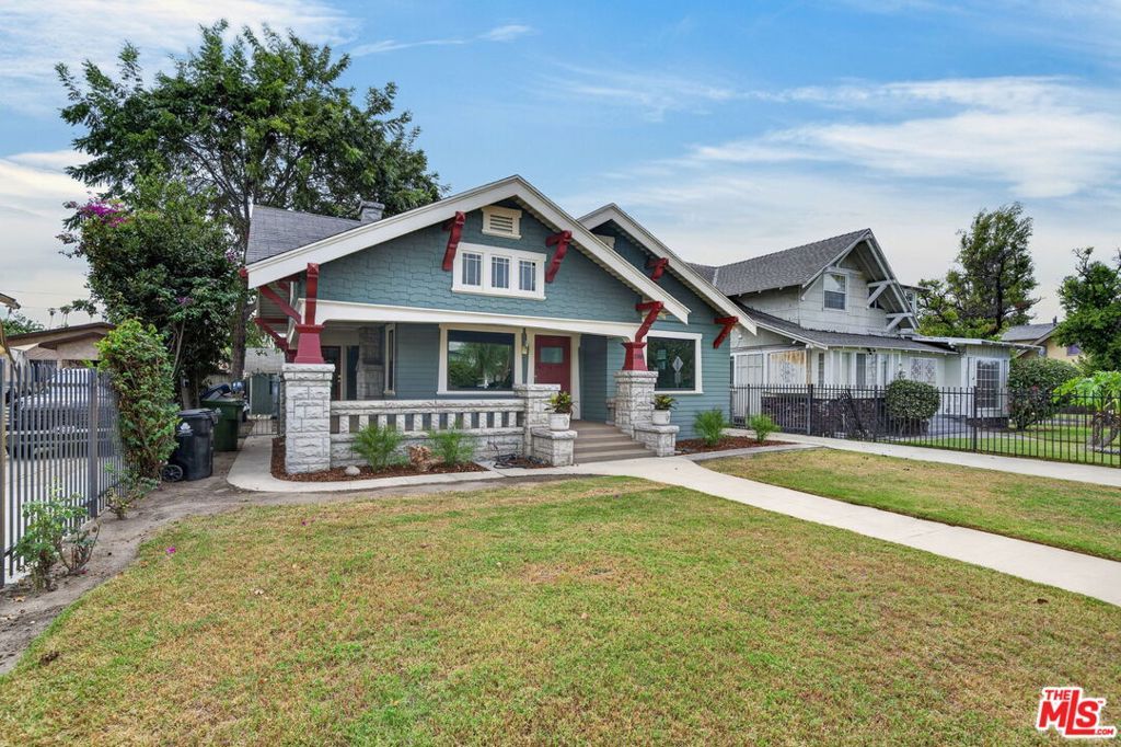 1588 W 49th Street, Los Angeles, CA 90062 — photo 3