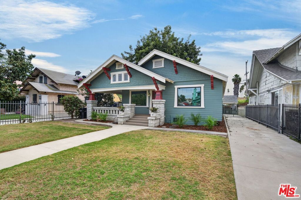 1588 W 49th Street, Los Angeles, CA 90062 — photo 4