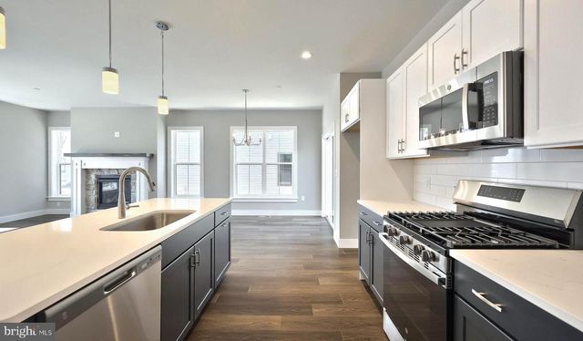 109 MADISON DR, Mechanicsburg, PA 17055