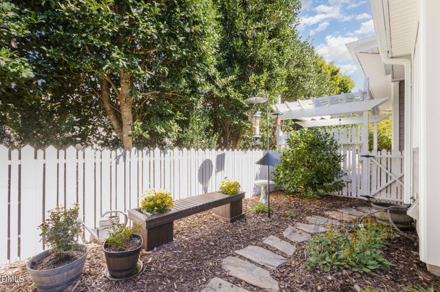 4 Macon, Pittsboro, NC 27312